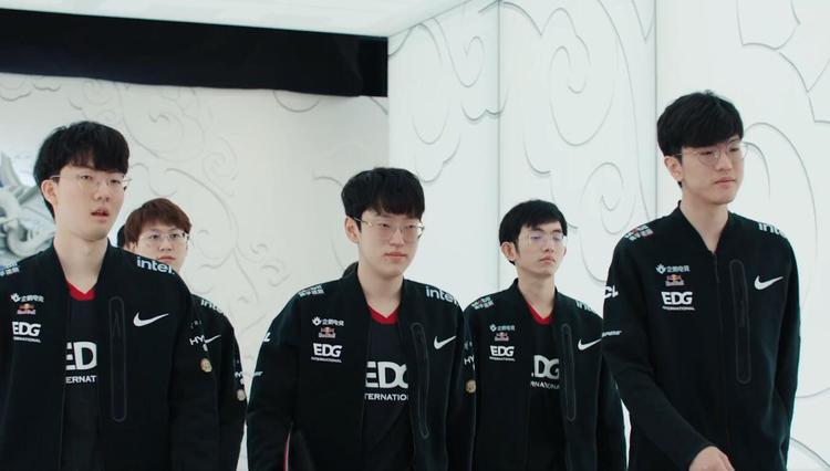 罗切特和他 罗切特和他