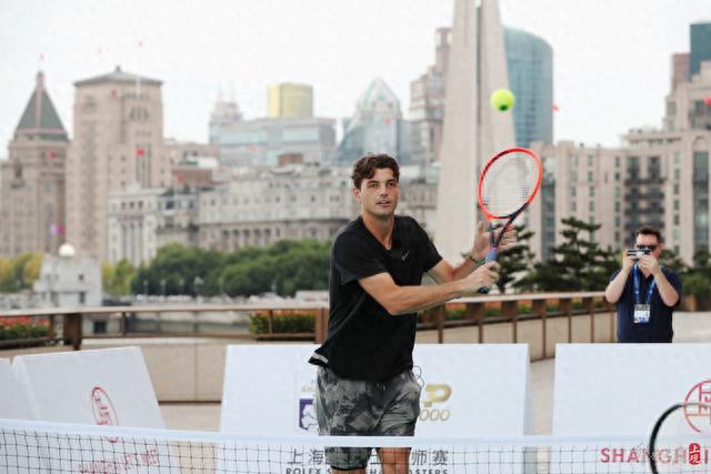 中更大胆尝 中更大胆尝